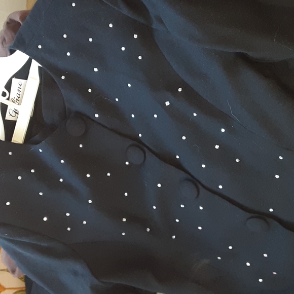 Gabiano Vintage 2pc Rhinestone suit sz 12 pit measures 20 inches skirt 28 inches - Picture 7 of 10